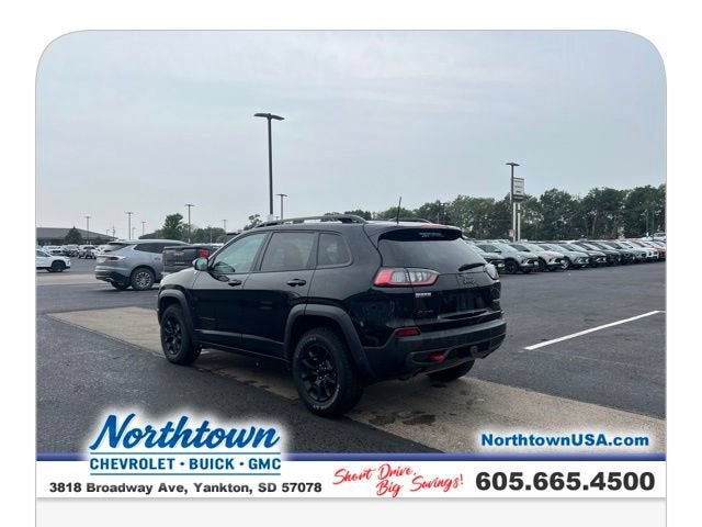 2022 Jeep Cherokee Trailhawk