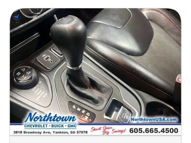 2022 Jeep Cherokee Trailhawk