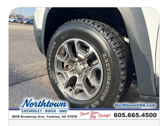 2020 Jeep Cherokee Trailhawk