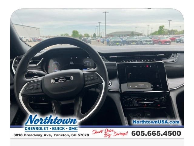 2024 Jeep Grand Cherokee L Laredo X