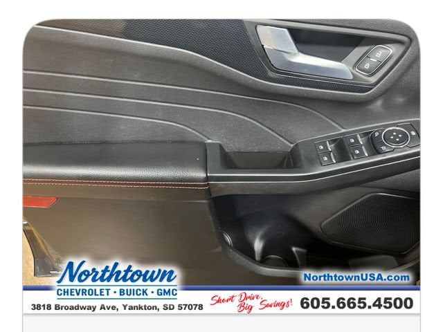 2025 Ford Escape ST-Line Select