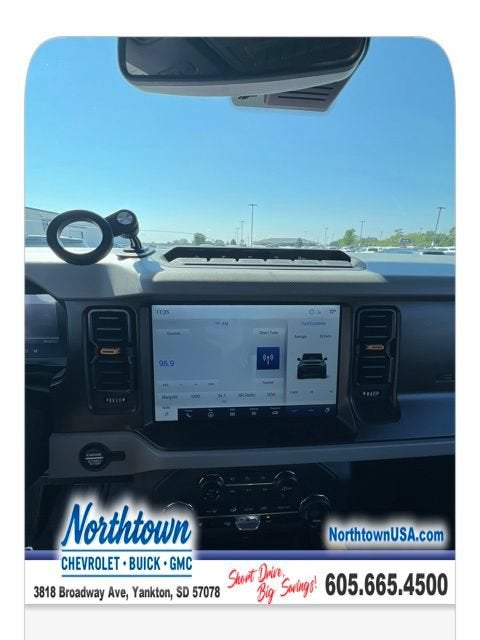 2023 Ford Bronco Base