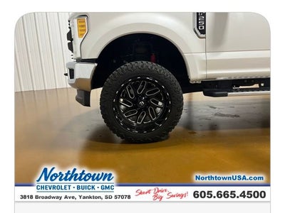 2017 Ford Super Duty F-250 SRW Lariat