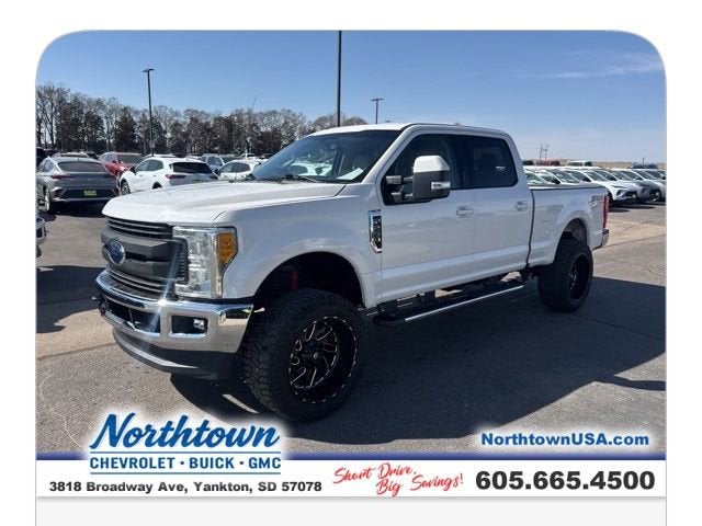 2017 Ford Super Duty F-250 SRW Lariat