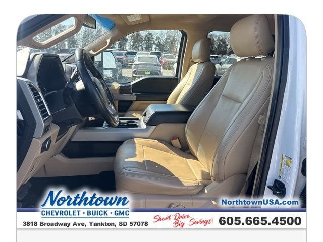 2017 Ford Super Duty F-250 SRW Lariat