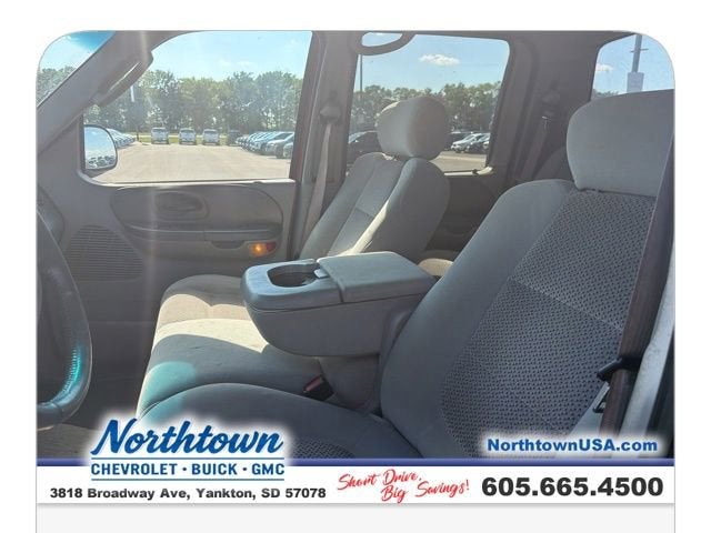 2002 Ford F-150 XLT