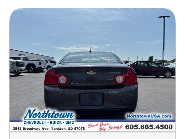 2011 Chevrolet Malibu LS w/1LS