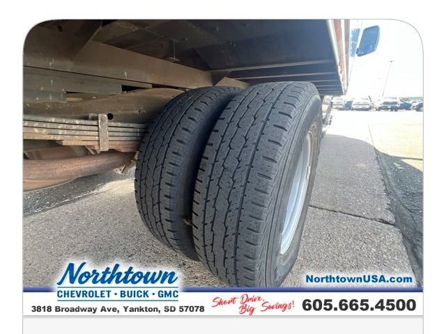 2013 Chevrolet Express Cutaway 3500 3500