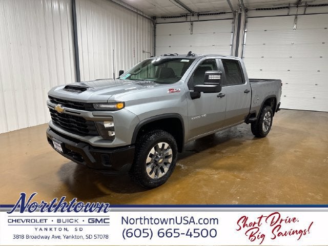 2026 Chevrolet Silverado 2500HD Custom