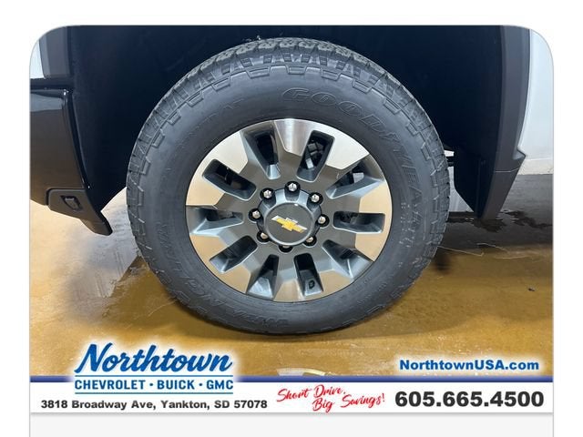 2026 Chevrolet Silverado 2500 HD Custom - Photo 12