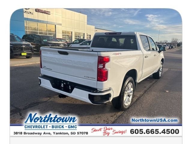 2025 Chevrolet Silverado 1500 Custom