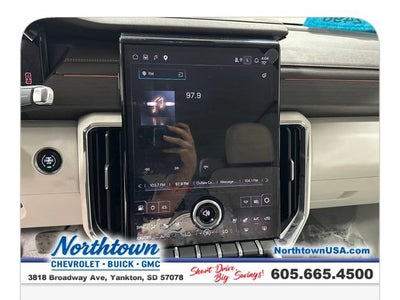 2024 GMC Acadia Denali