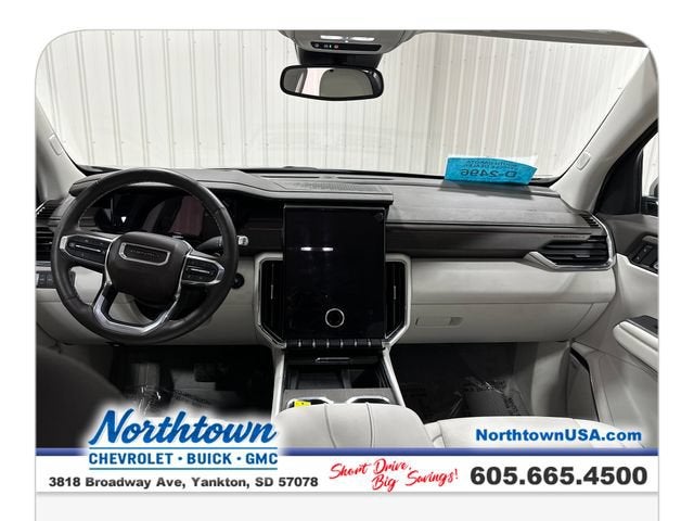 2024 GMC Acadia Denali