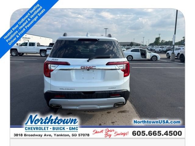 2023 GMC Acadia SLT