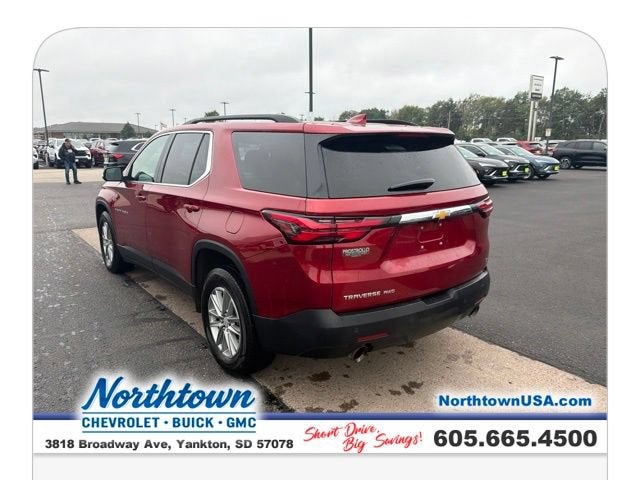 2023 Chevrolet Traverse LT Cloth