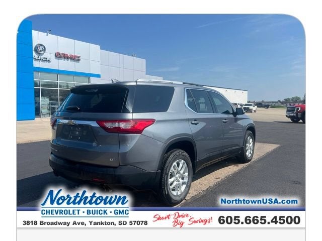 2018 Chevrolet Traverse LT Cloth