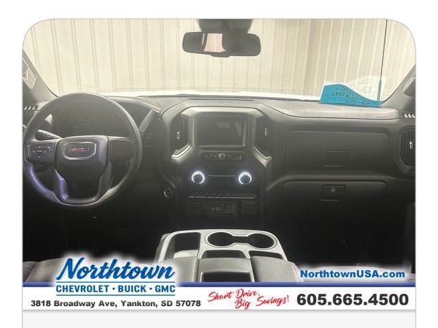 2025 GMC Sierra 2500 HD Pro
