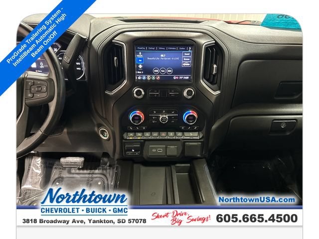 2021 GMC Sierra 1500 AT4