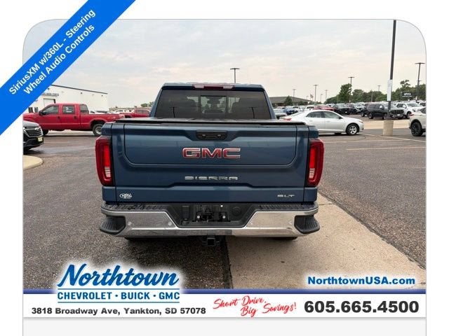 2024 GMC Sierra 1500 SLT