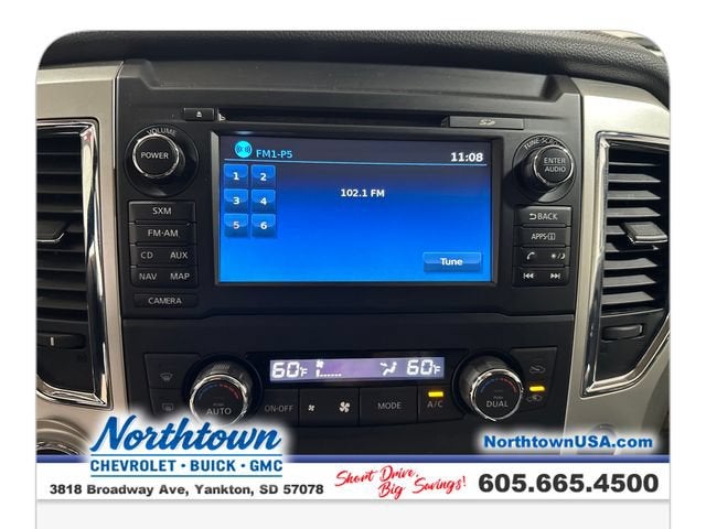 2017 Nissan Titan SL