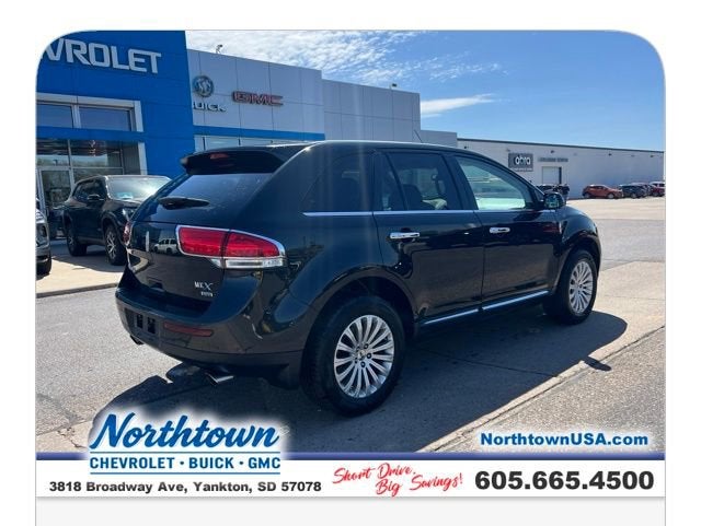 2015 Lincoln MKX Base