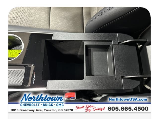 2027 Chevrolet Equinox AWD LT