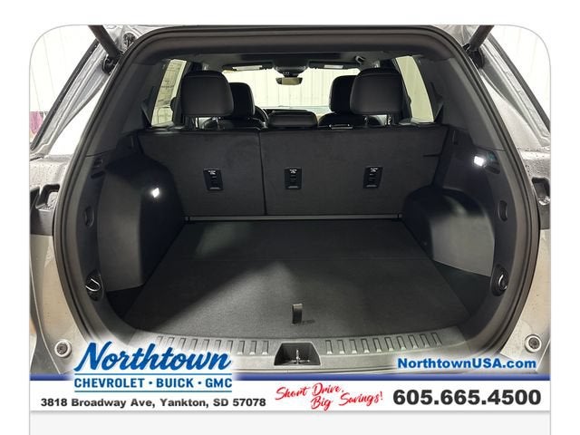 2027 Chevrolet Equinox AWD ACTIV