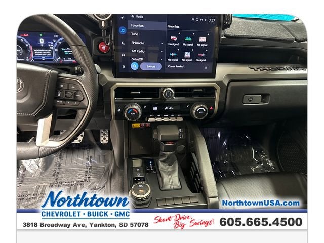 2024 Toyota Tacoma 4WD SR5