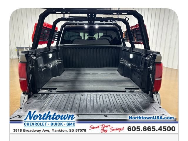 2024 Toyota Tacoma 4WD SR5