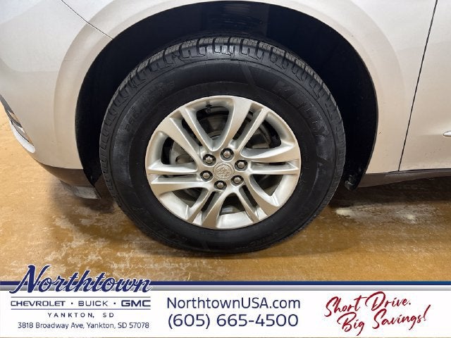 2020 Buick Enclave Essence