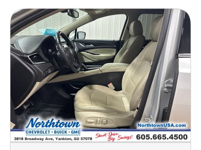 2021 Buick Enclave Essence
