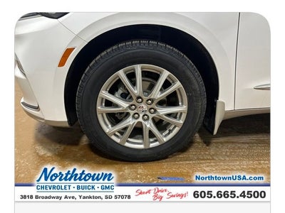 2023 Buick Enclave Essence