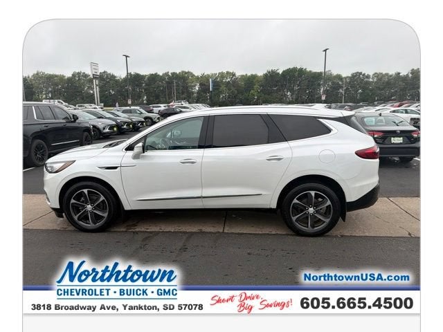 2021 Buick Enclave Essence