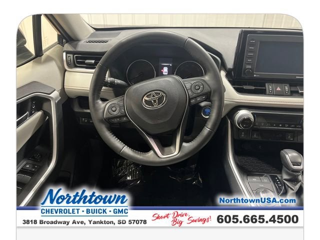 2022 Toyota RAV4 Hybrid XLE Premium