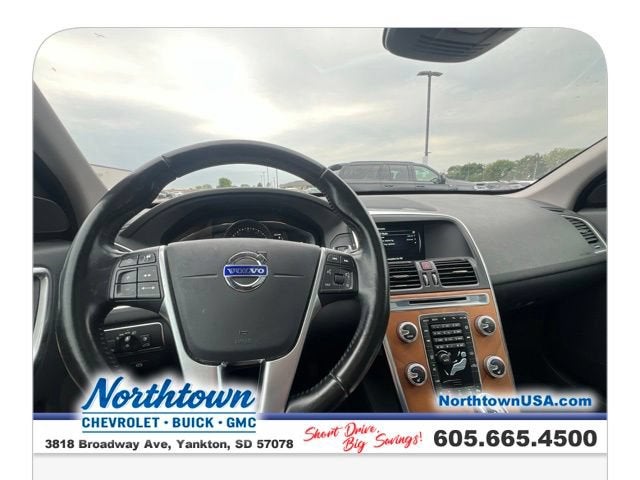 2017 Volvo XC60 Inscription