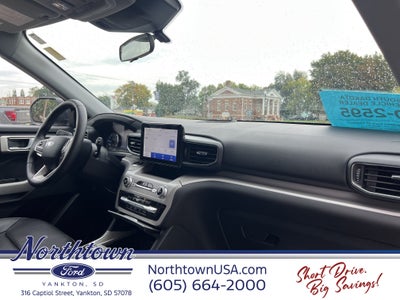 2024 Ford Explorer XLT