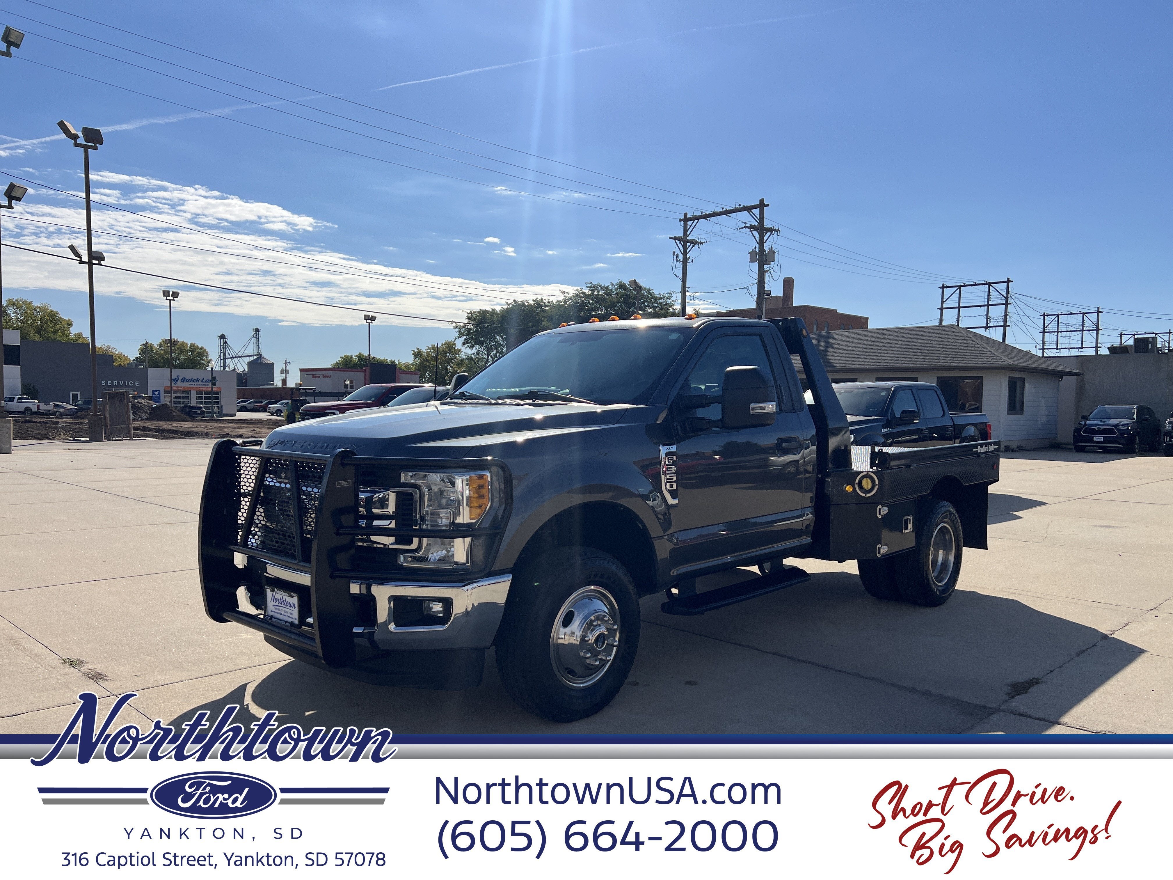 2017 Ford Super Duty F-350 DRW XLT
