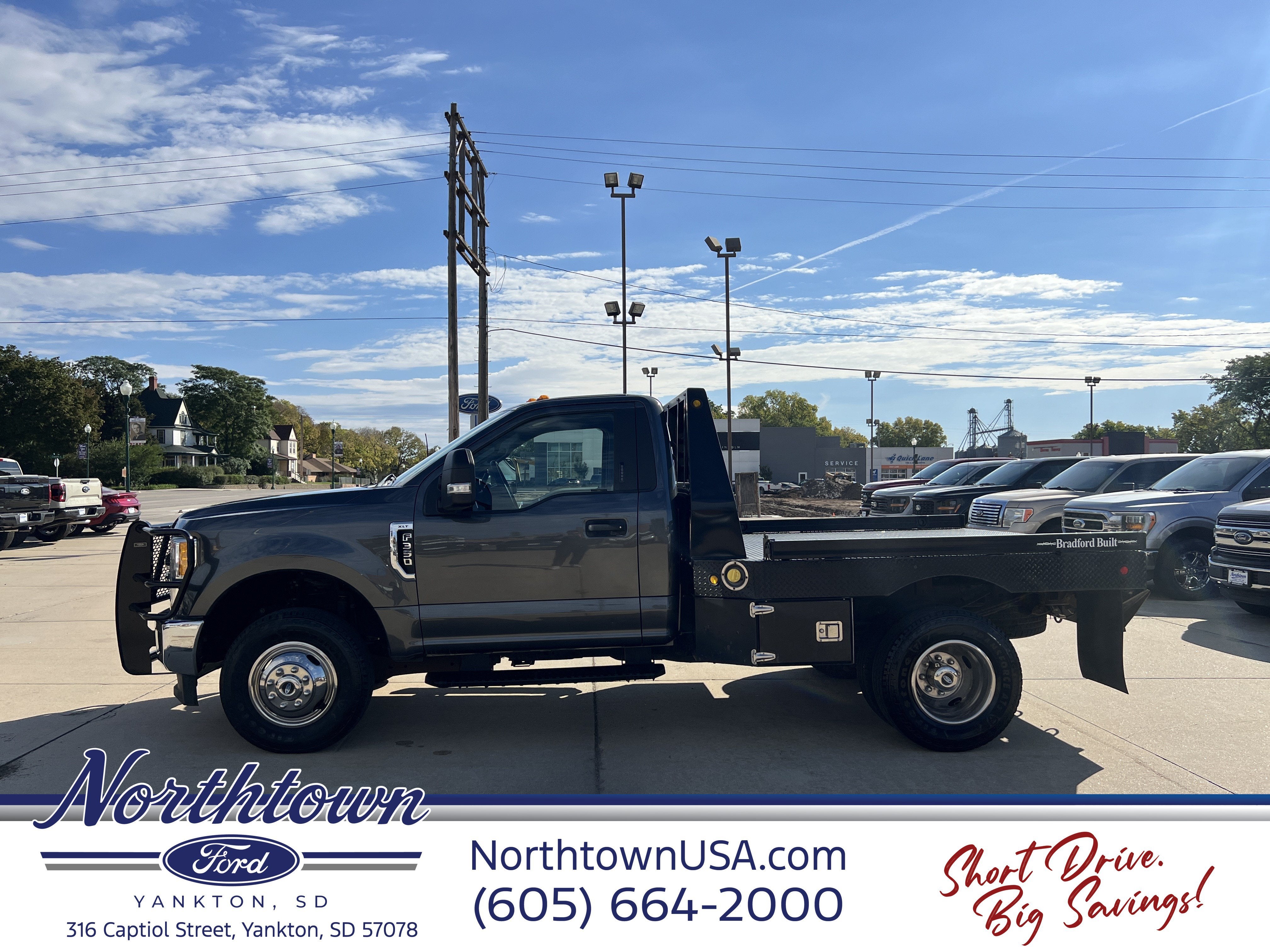 2017 Ford Super Duty F-350 DRW XLT