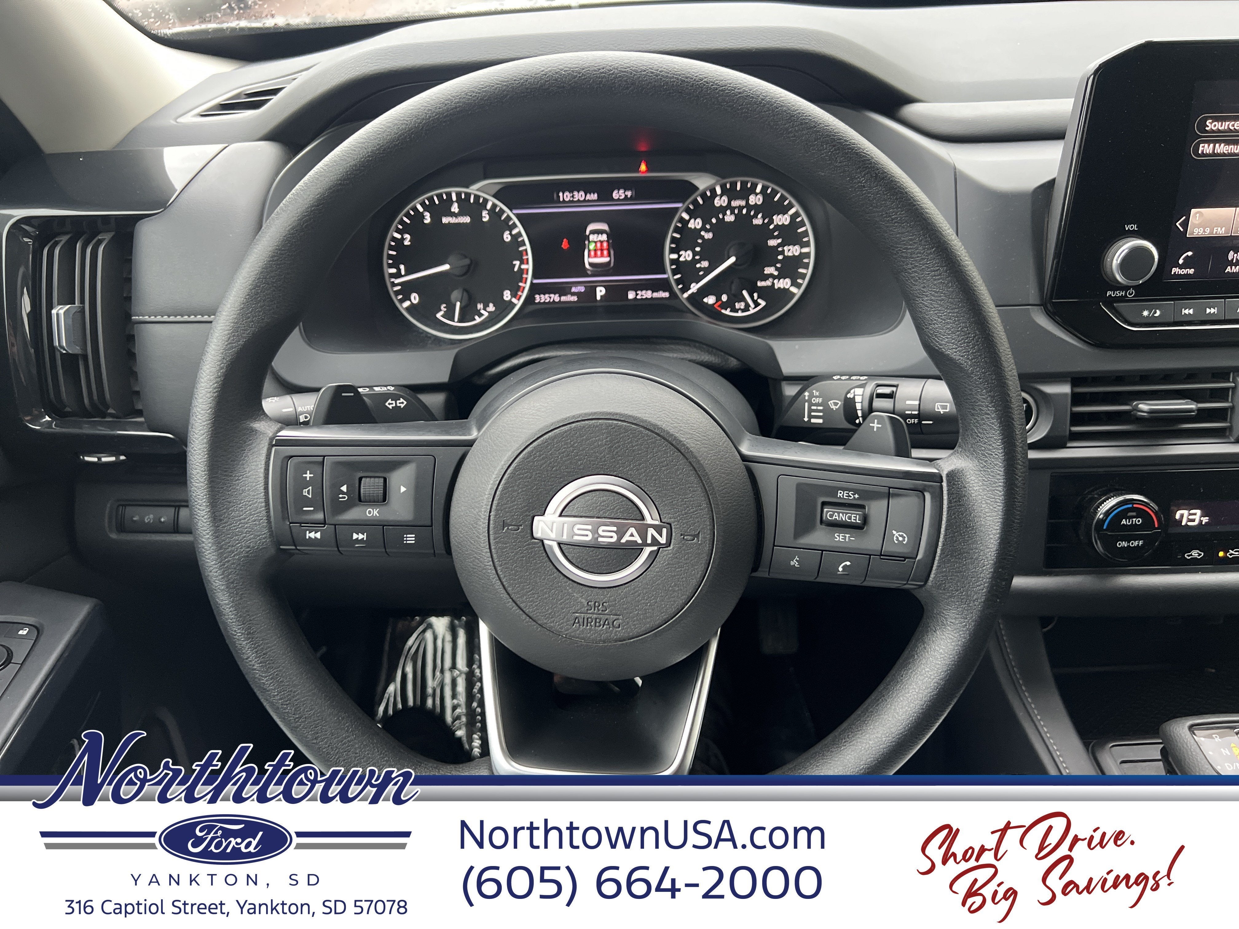 2024 Nissan Pathfinder S