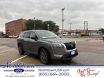 2024 Nissan Pathfinder S